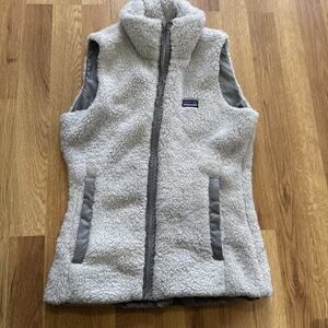 Patagonia Los Lobos Reversible Fleece Vest Tailored Grey XS